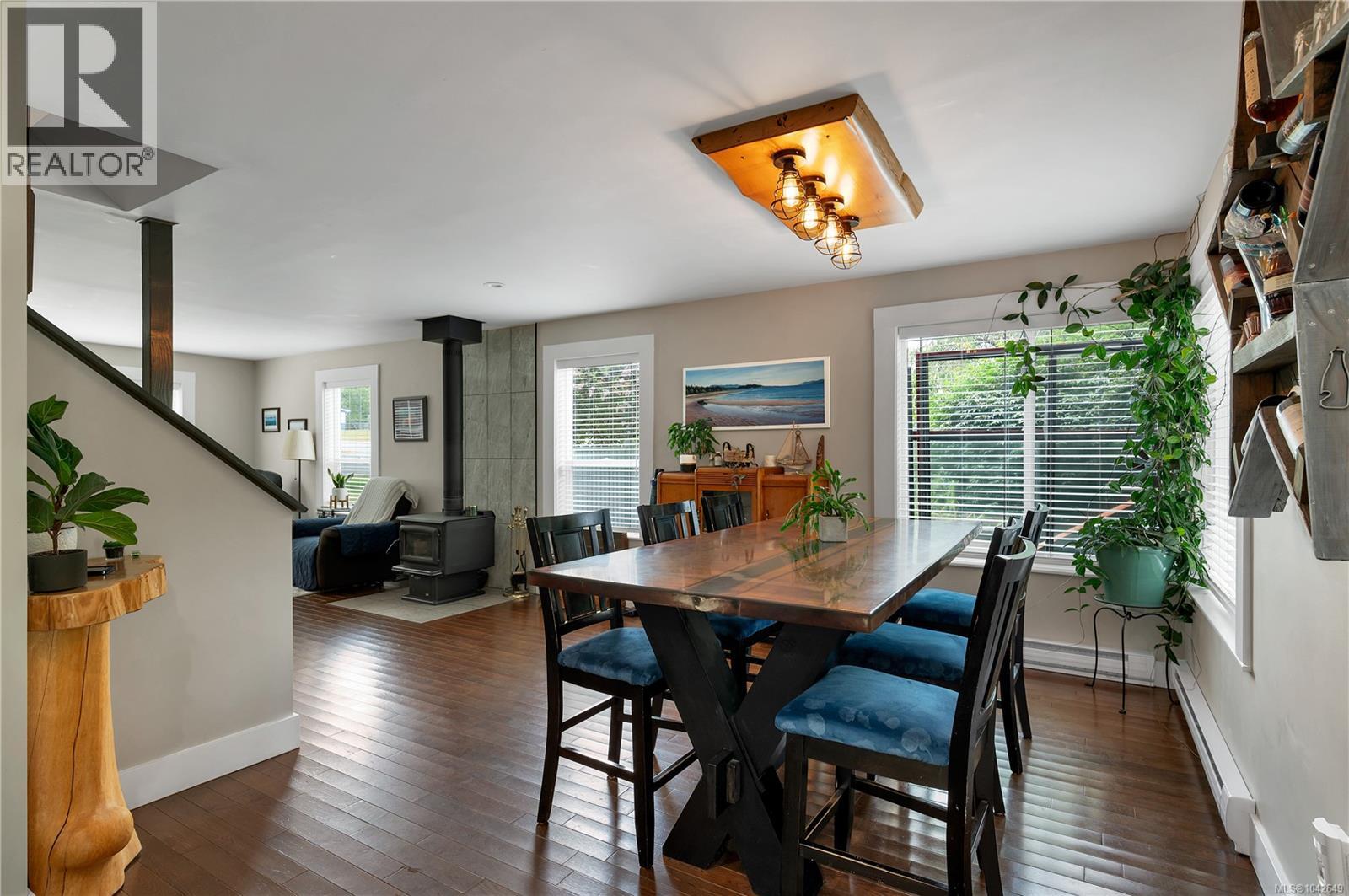 212 Seabreeze Dr - 9