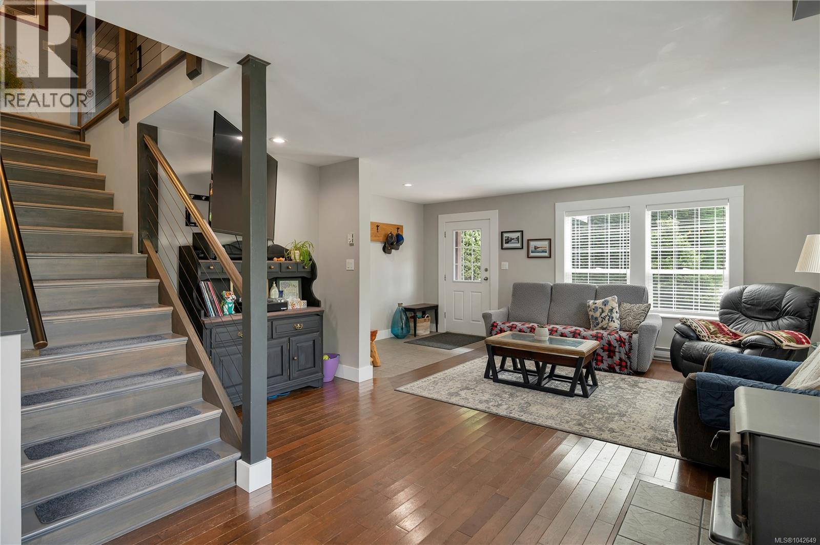 212 Seabreeze Dr - 18
