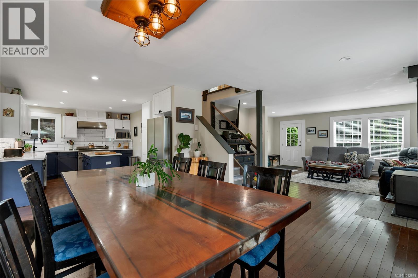212 Seabreeze Dr - 11
