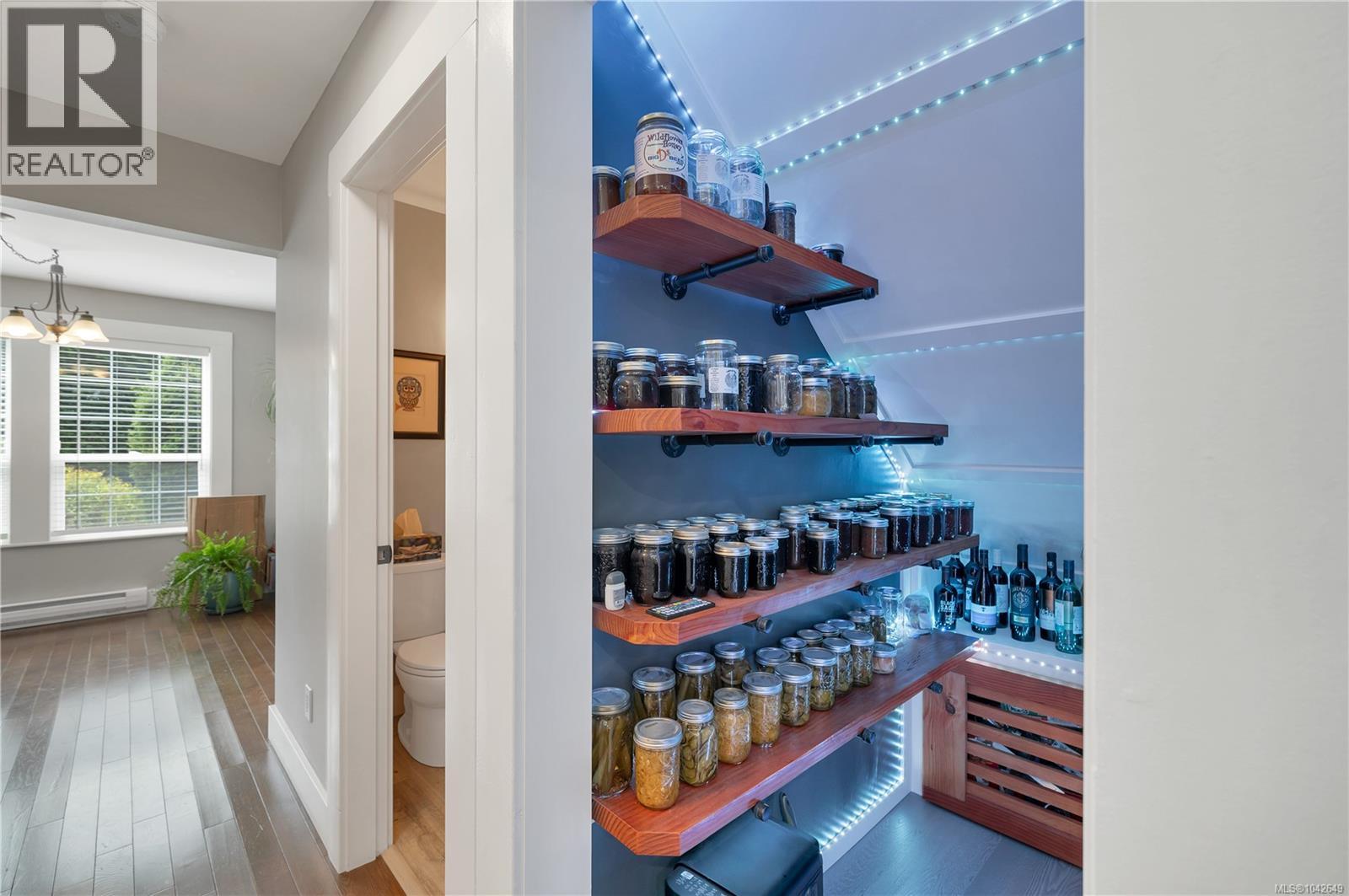 212 Seabreeze Dr - 12