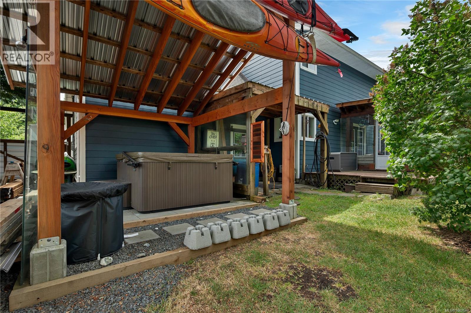 212 Seabreeze Dr - 46