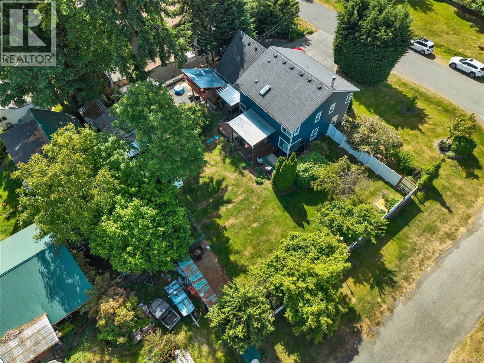 212 Seabreeze Dr - 54