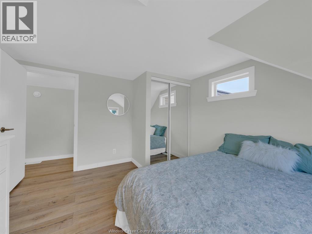 320 LAKEVIEW AVENUE - 26