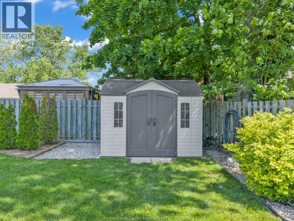 320 LAKEVIEW AVENUE - 38