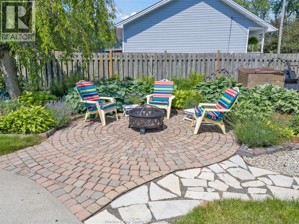 320 LAKEVIEW AVENUE - 42