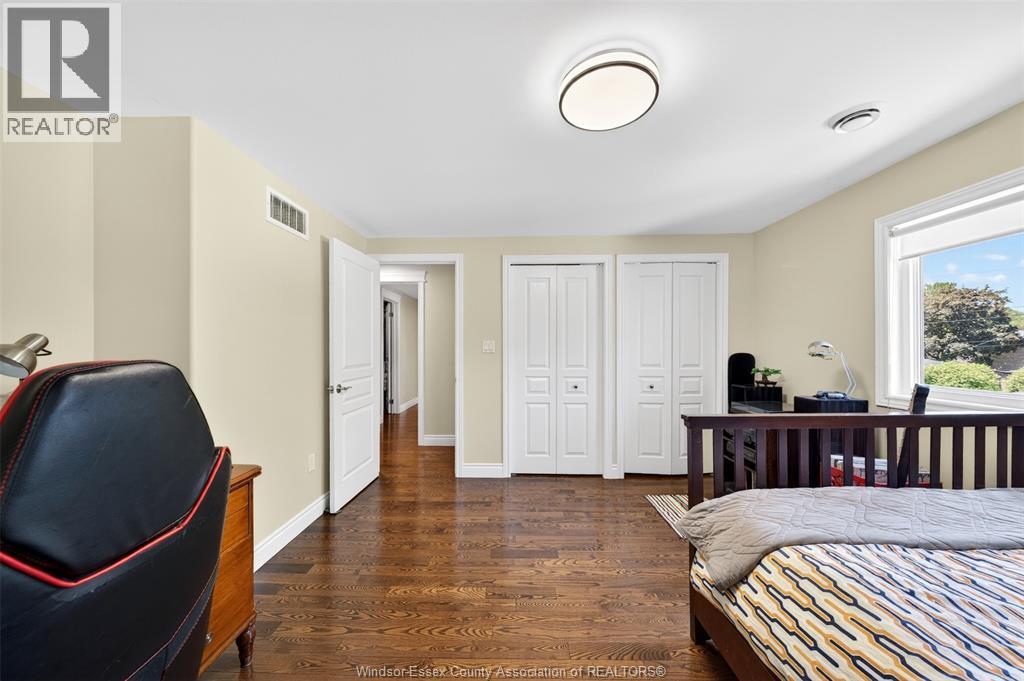 3595 HUNTINGTON - 31