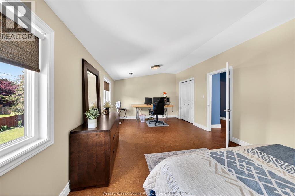 3595 HUNTINGTON - 42