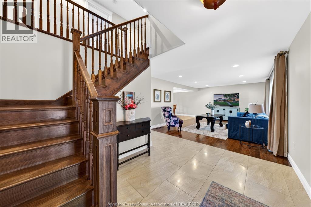 3595 HUNTINGTON - 9