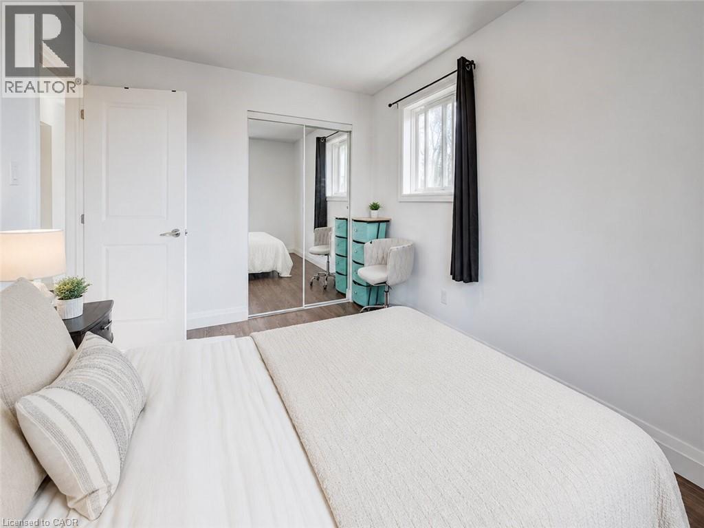 #15 119 CEDAR Street S - 13