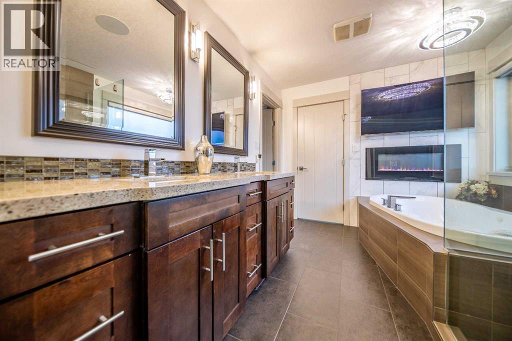 8830 60 Avenue - 25