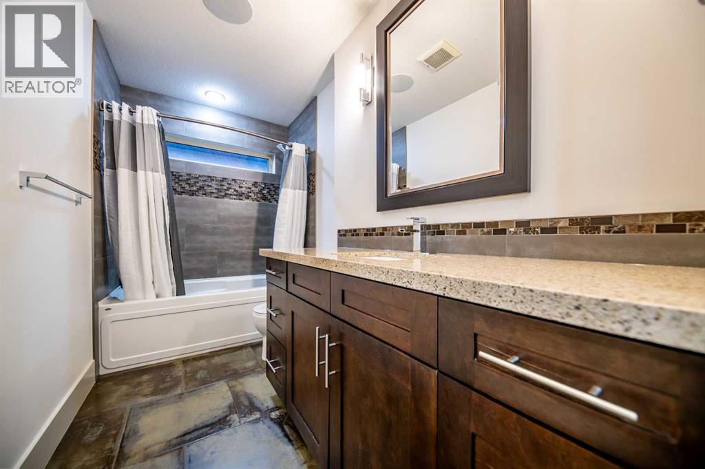 8830 60 Avenue - 19
