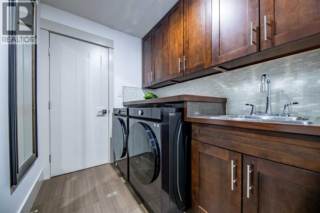 8830 60 Avenue - 15