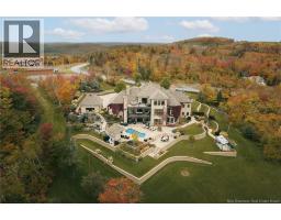92 De La Falaise Street, Edmundston, NB E3V0C4 Photo 50