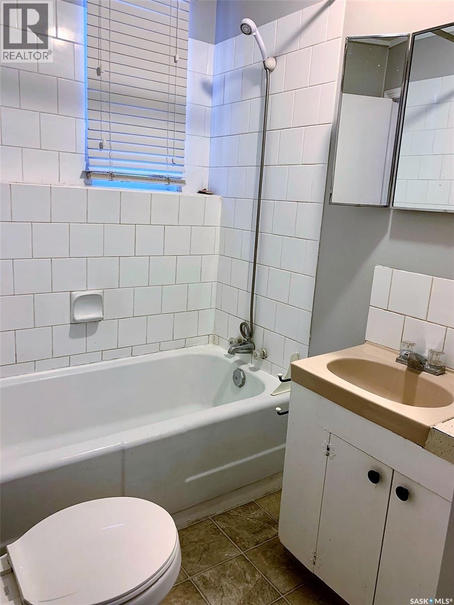 267 7th AVENUE NW - 13