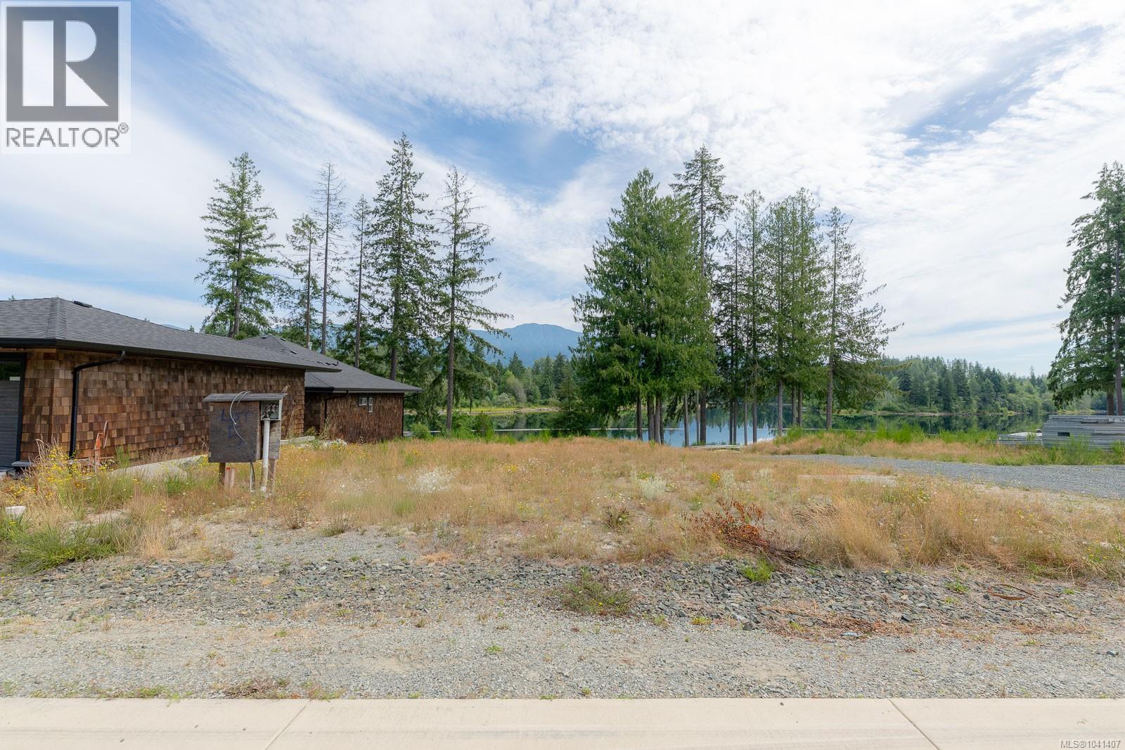 11254 Pine St, Port Alberni
