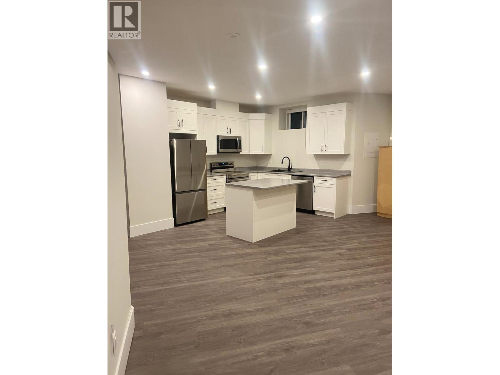 Photo 34 of 39 — 3955 LARISA COURT · Prince George, BC