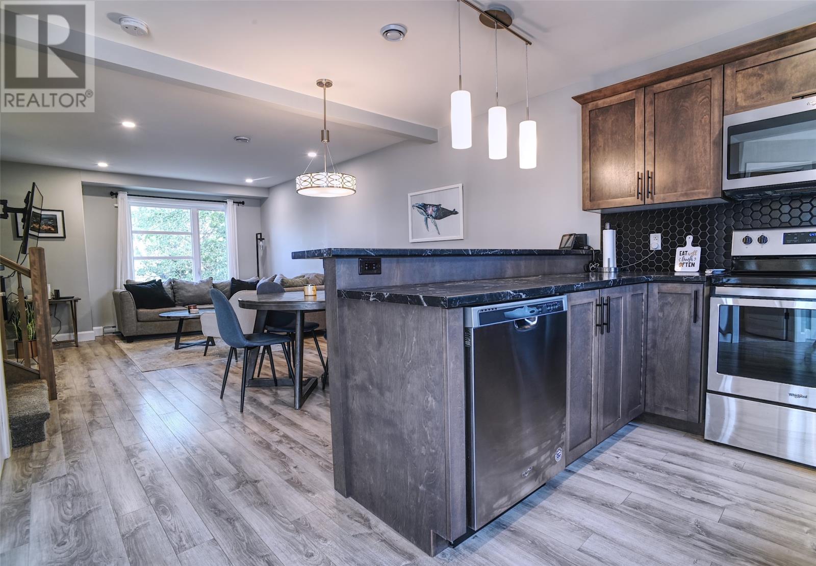 24 Glendale Avenue - 7