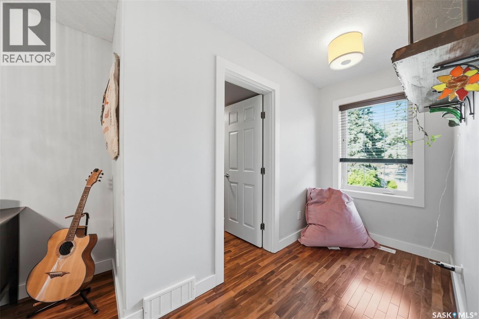 2218 St Andrews AVENUE - 21