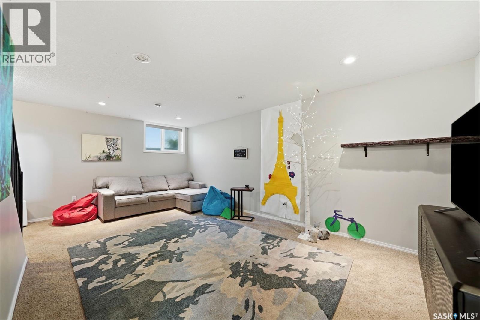 2218 St Andrews AVENUE - 29