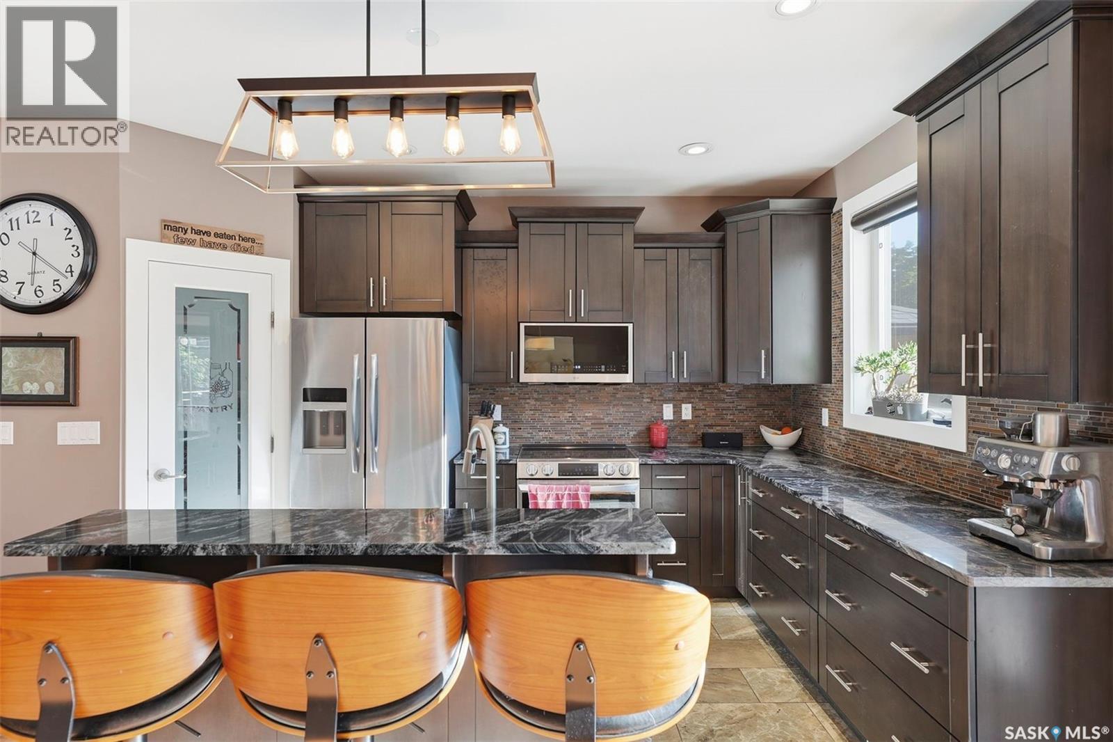 2218 St Andrews AVENUE - 9
