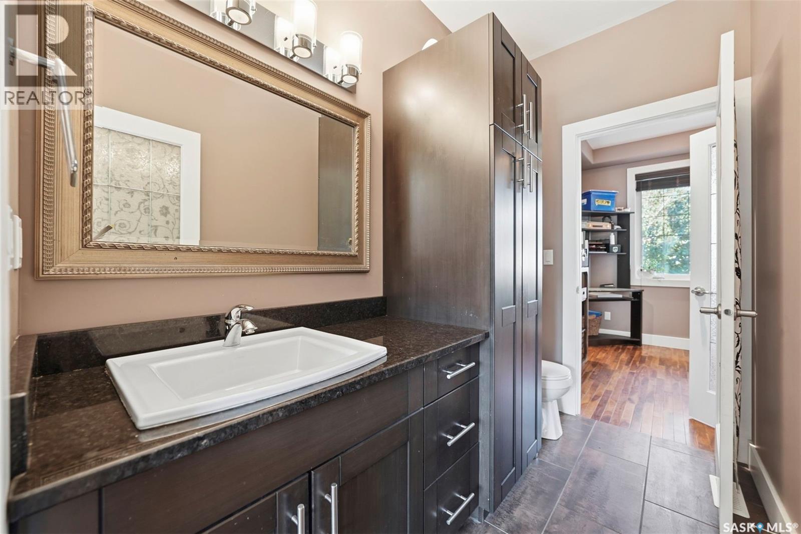 2218 St Andrews AVENUE - 17