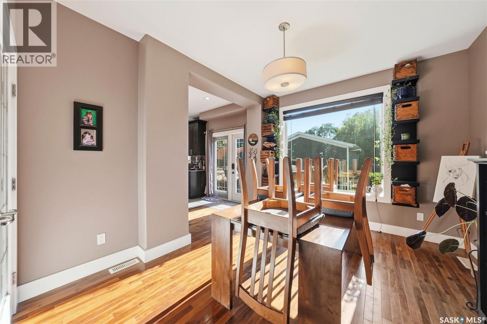 2218 St Andrews AVENUE - 16