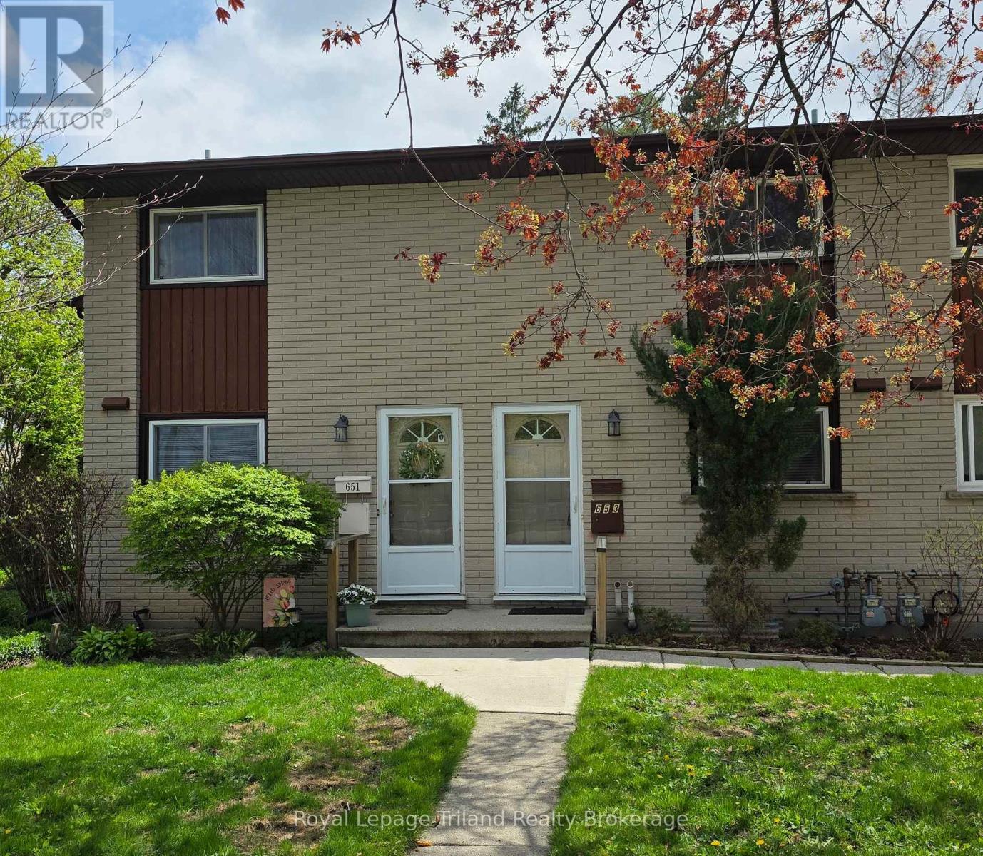 653 NORTHDALE DRIVE - 1