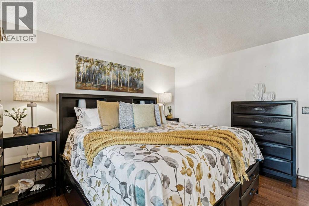 20 MacEwan Ridge View NW - 30