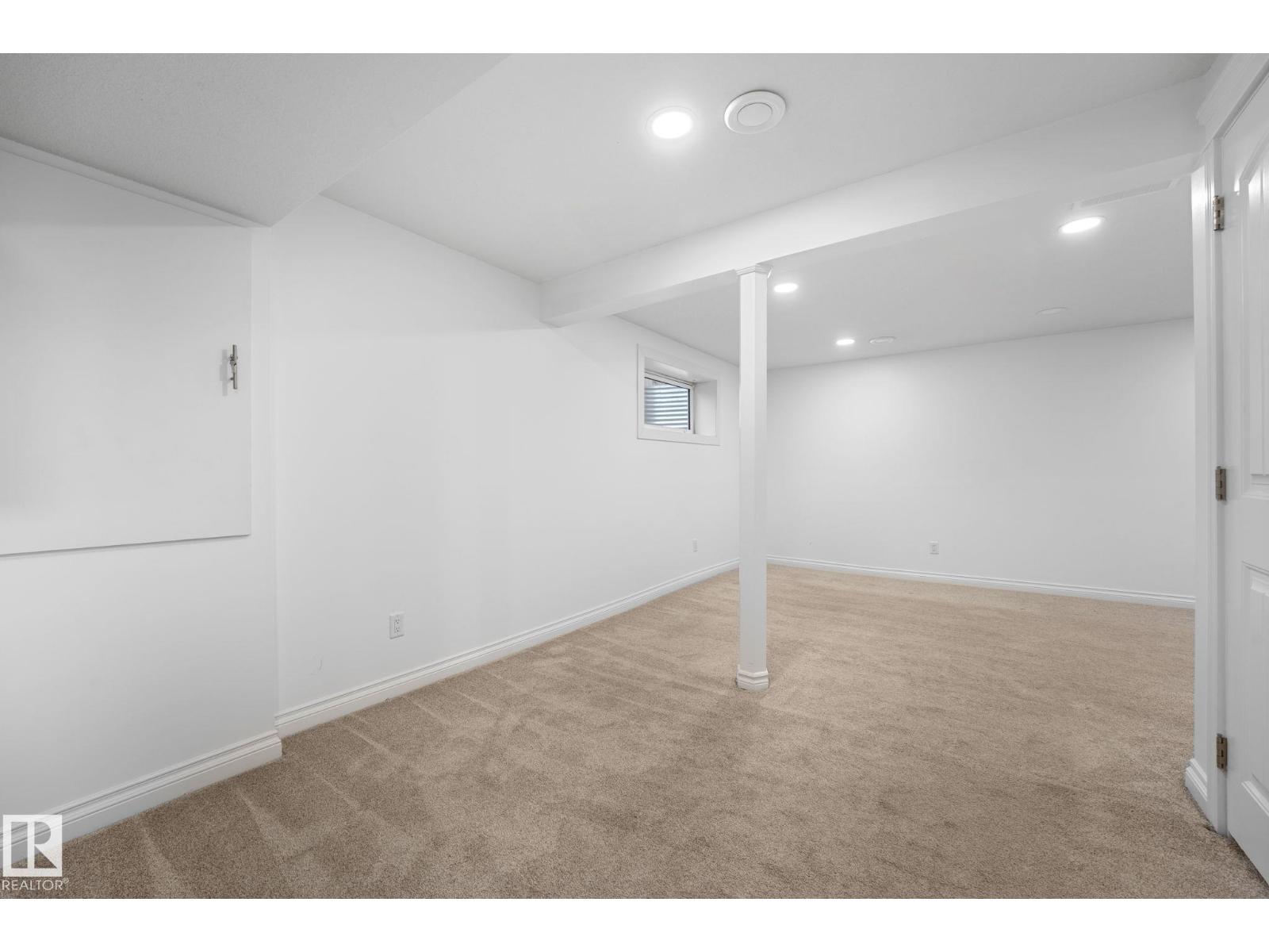 5964 164 AV NW - 35