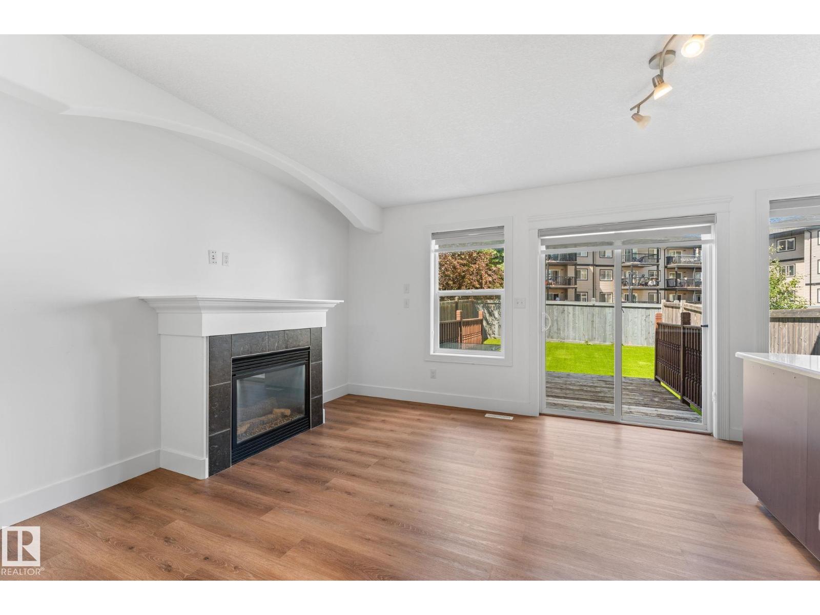 5964 164 AV NW - 12