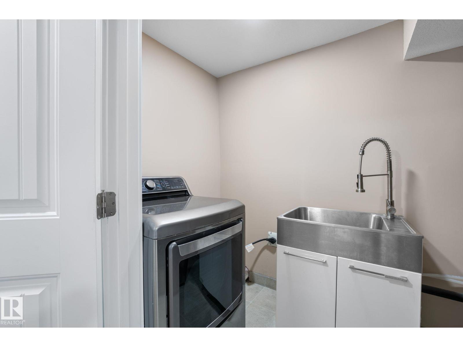 5964 164 AV NW - 40