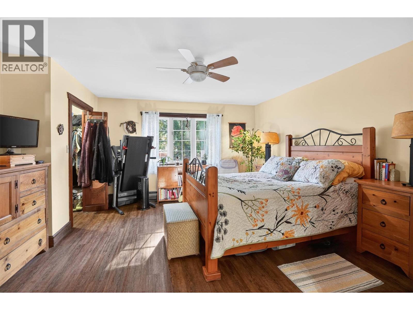 6119 PIPPERS Lane - 37