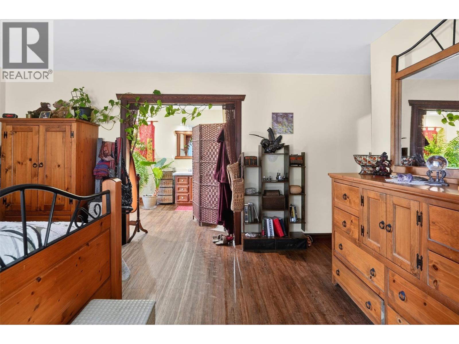 6119 PIPPERS Lane - 38