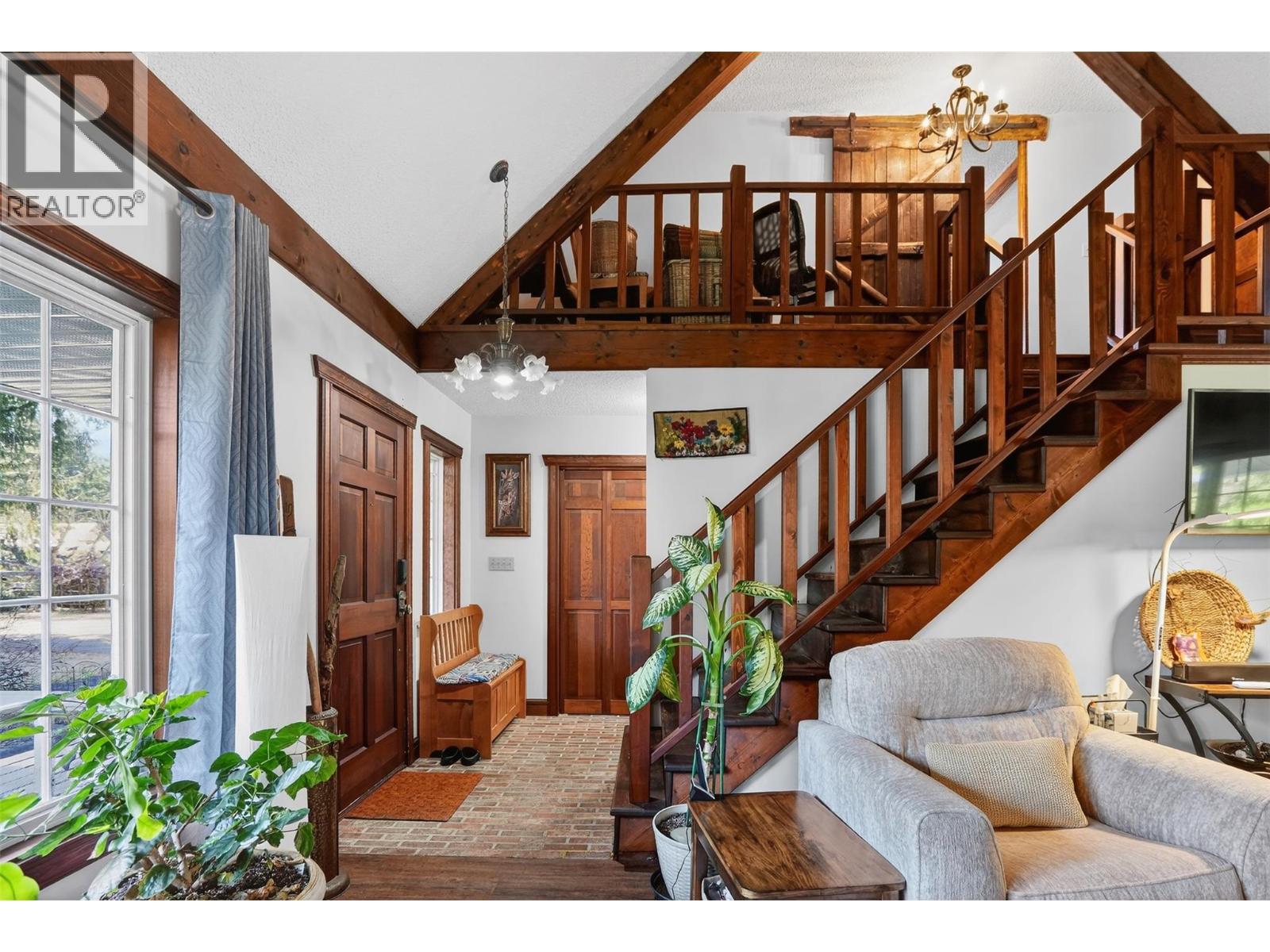 6119 PIPPERS Lane - 5