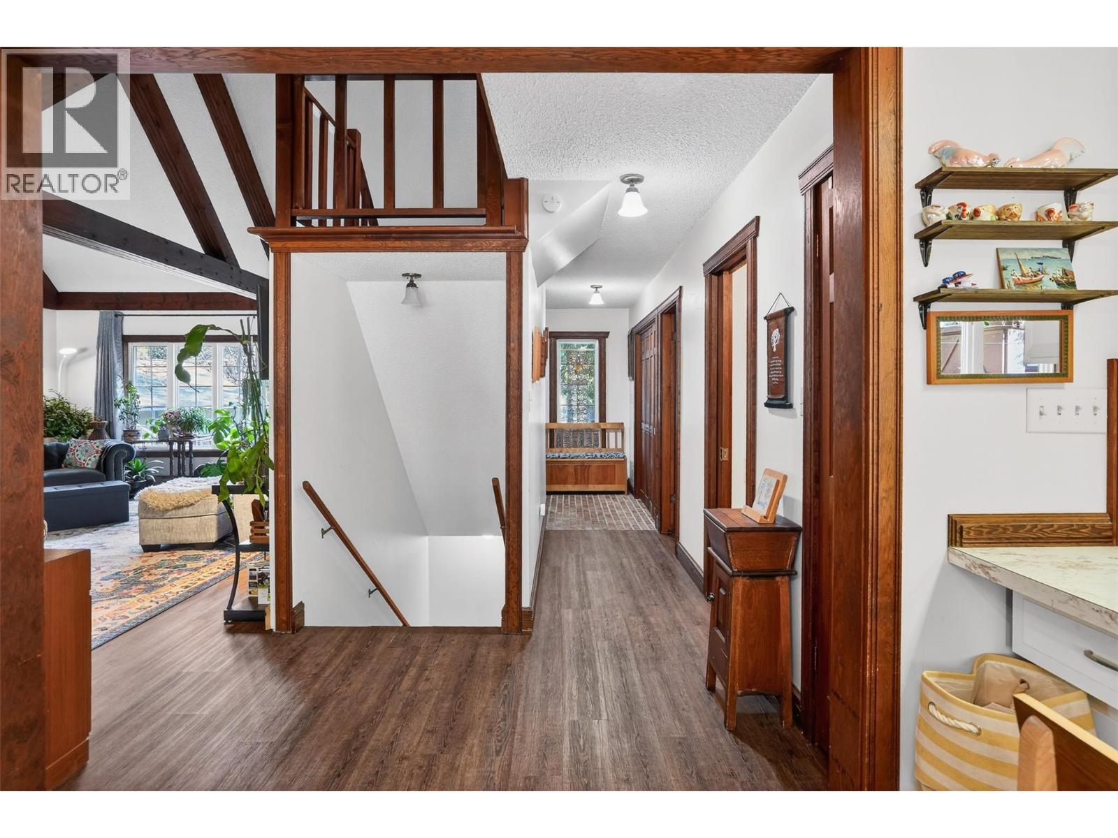 6119 PIPPERS Lane - 30