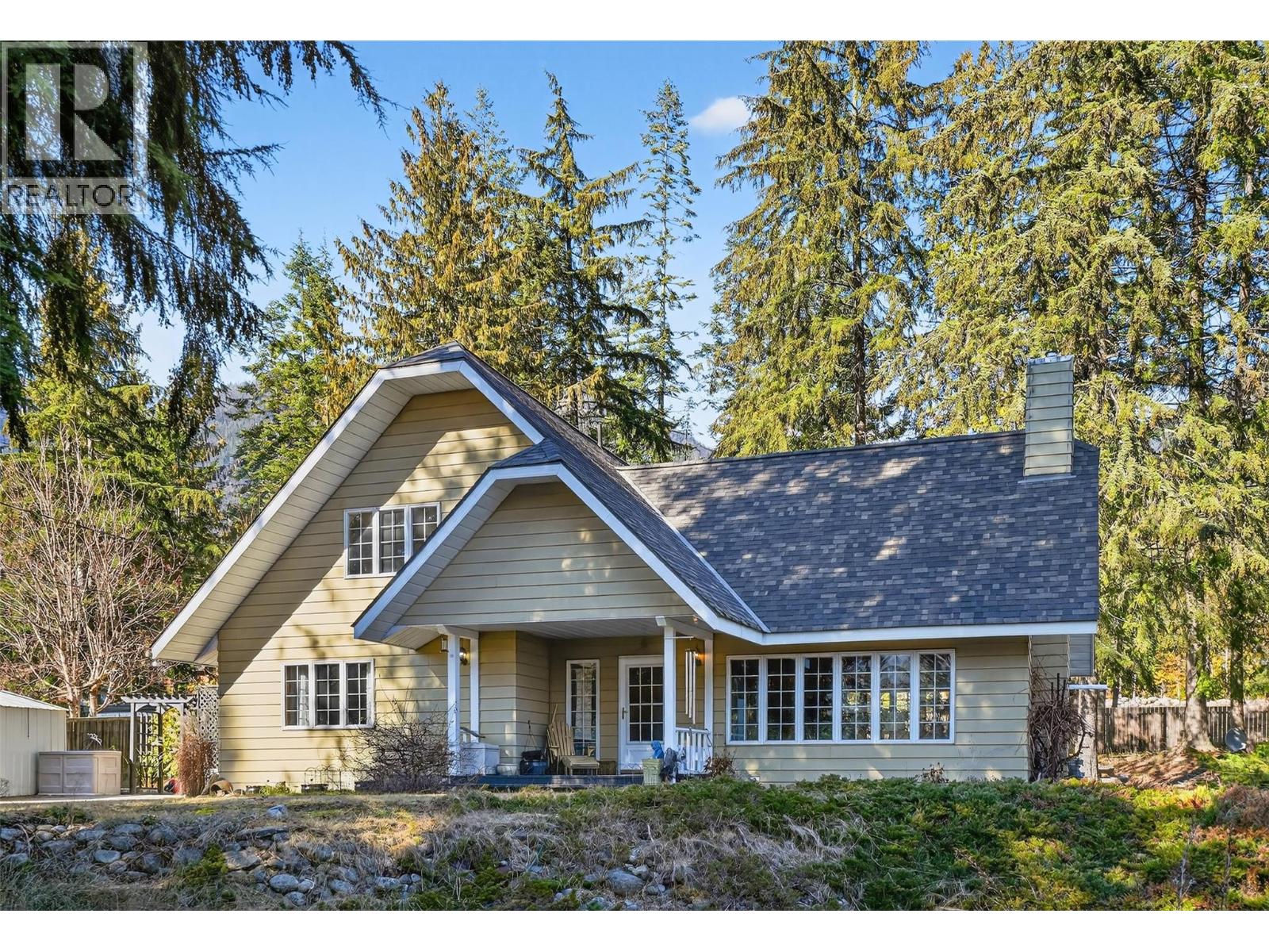 6119 PIPPERS Lane - 1