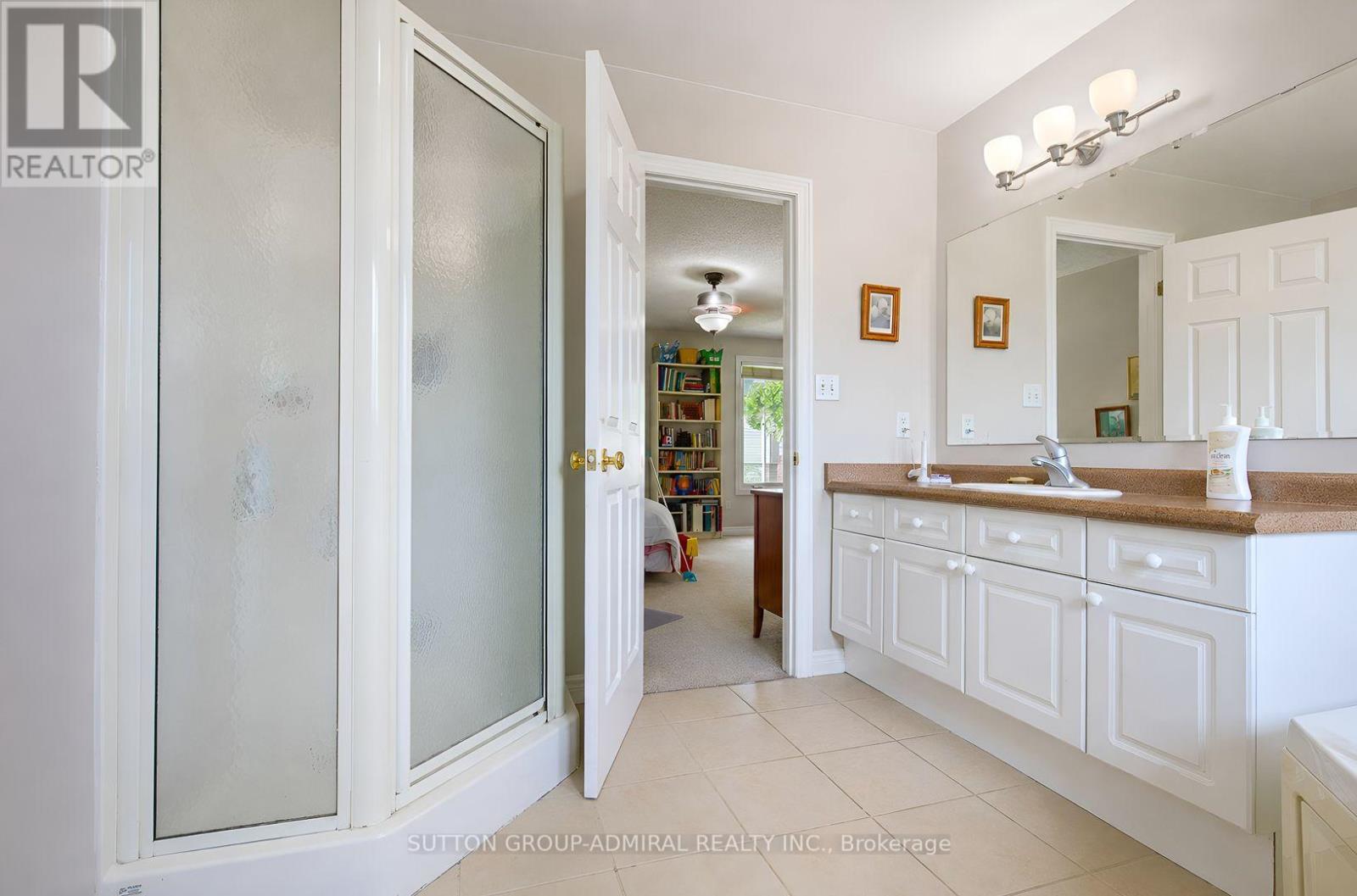 36 GEORGIAN MEADOWS DRIVE - 22