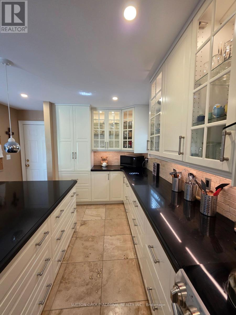 36 GEORGIAN MEADOWS DRIVE - 13