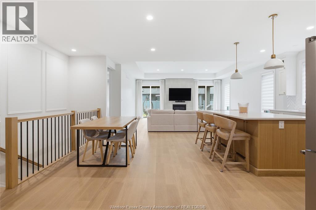 299 XAVIER CIRCLE - 6