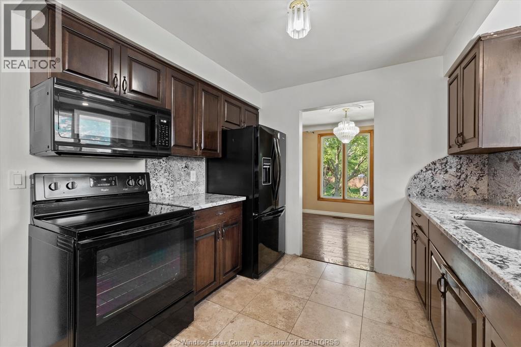 9688 CHESTNUT DRIVE - 14