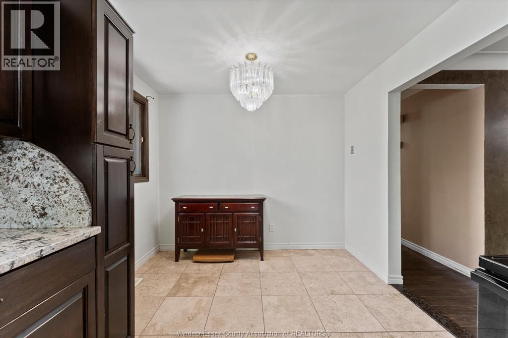 9688 CHESTNUT DRIVE - 16