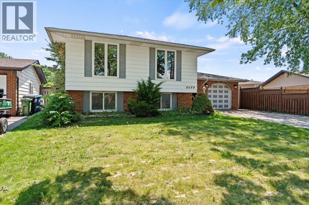 9688 CHESTNUT DRIVE - 2