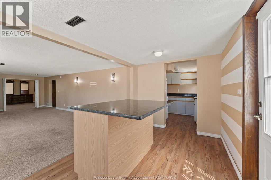 9688 CHESTNUT DRIVE - 26