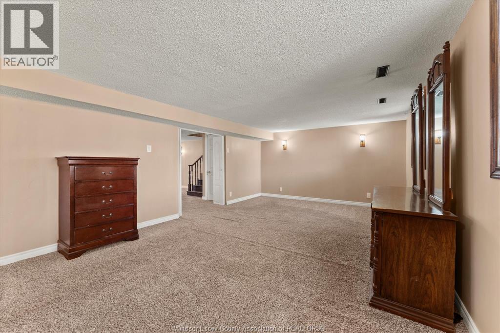 9688 CHESTNUT DRIVE - 28