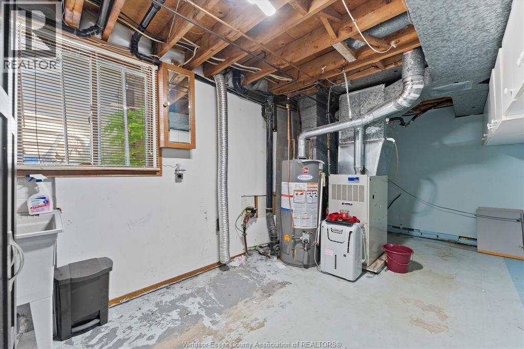 9688 CHESTNUT DRIVE - 31