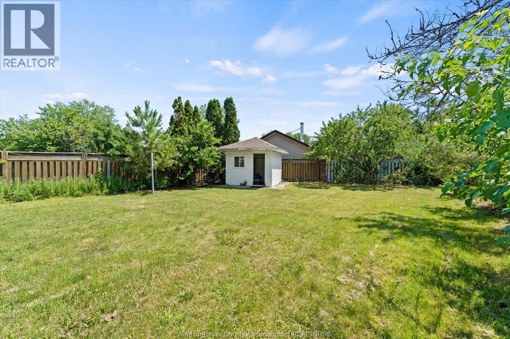 9688 CHESTNUT DRIVE - 35