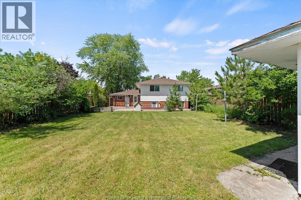 9688 CHESTNUT DRIVE - 37