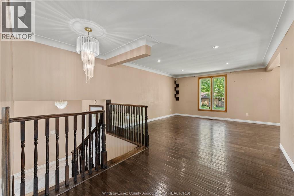 9688 CHESTNUT DRIVE - 6