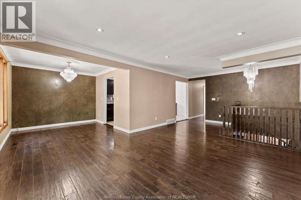 9688 CHESTNUT DRIVE - 9