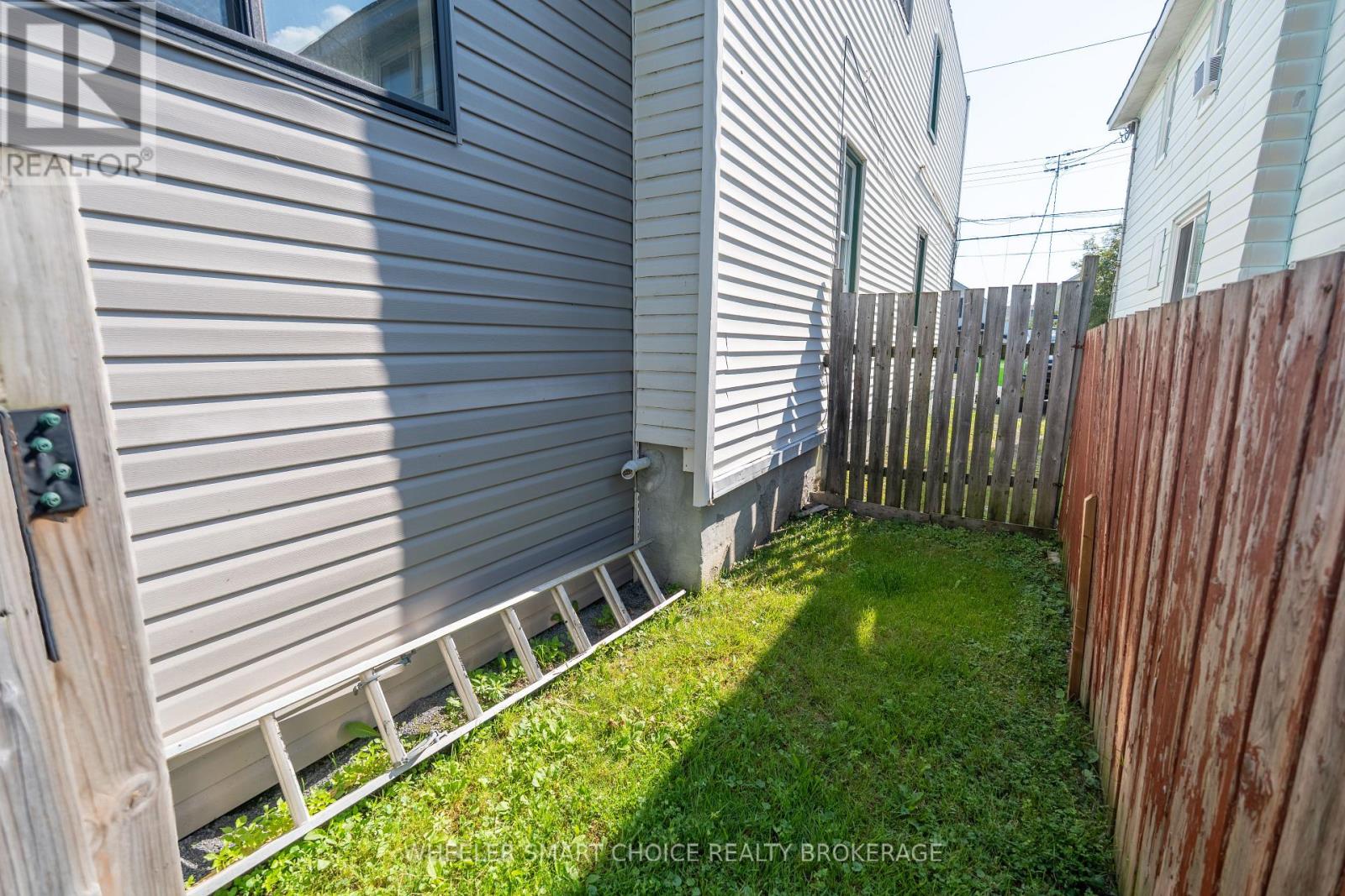 337 GUY STREET - 23